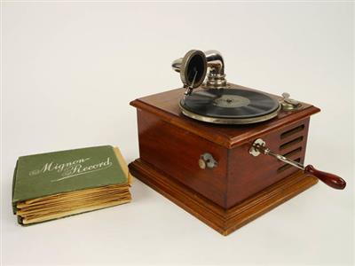 1983-0218_dl1.jpg; 1983-0218; ;