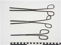 3917.2-4.jpg; 3917; Een krultang en 3 plooiijzers van gesmeed ijzer; plooiijzer