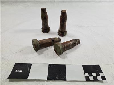 7ecefbe6-9127-40d1-8ecf-4943ba5f0e67.jpg; H2021-0009; ;