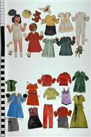 S2003-598.02.jpg; S2003-0598; Vijf aankleedpoppen met kleren en accesoires, Dionne vijfling; aankleedpop