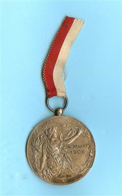 H1985-0036_vz.jpg; H1985-0036; ;